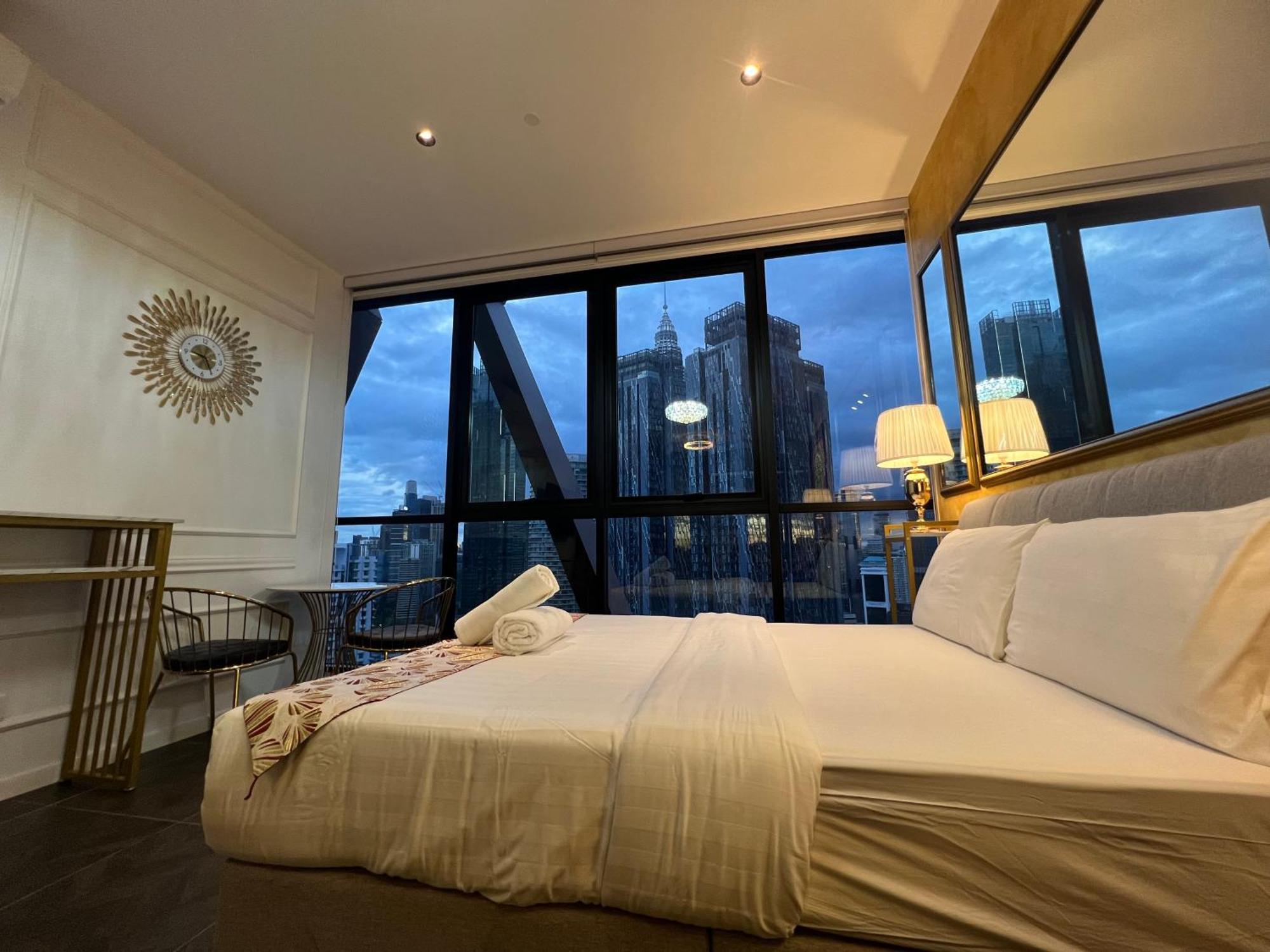 Scarletz Suites Kuala Lumpur By City Center Exterior photo